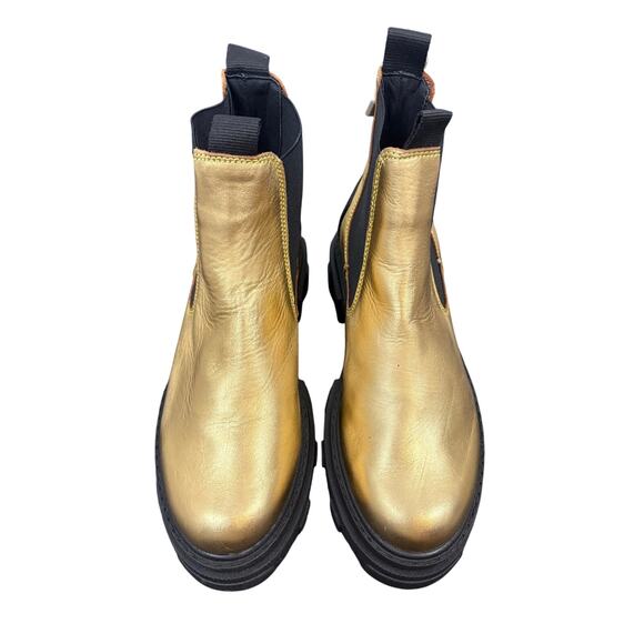 Ganni Low Chelsea Boots Metallic Leather Chunky Lug Sole Cyberpunk Gold Sz 10 - Picture 3 of 10